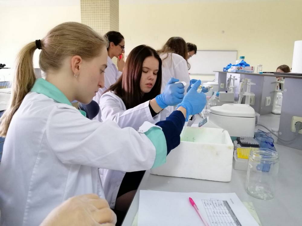 Çukurova Üniversitesi Rus Öğrencilere Biyoteknoloji ve Gıda Mühendisliği Temalı Kış Okulu Düzenledi