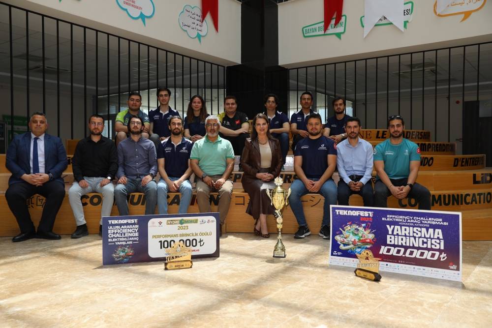 Gelenek Bozulmadı…  Çukurova Üniversitesi 1.5 Adana Elektromobil Takımı Yine Şampiyon Oldu