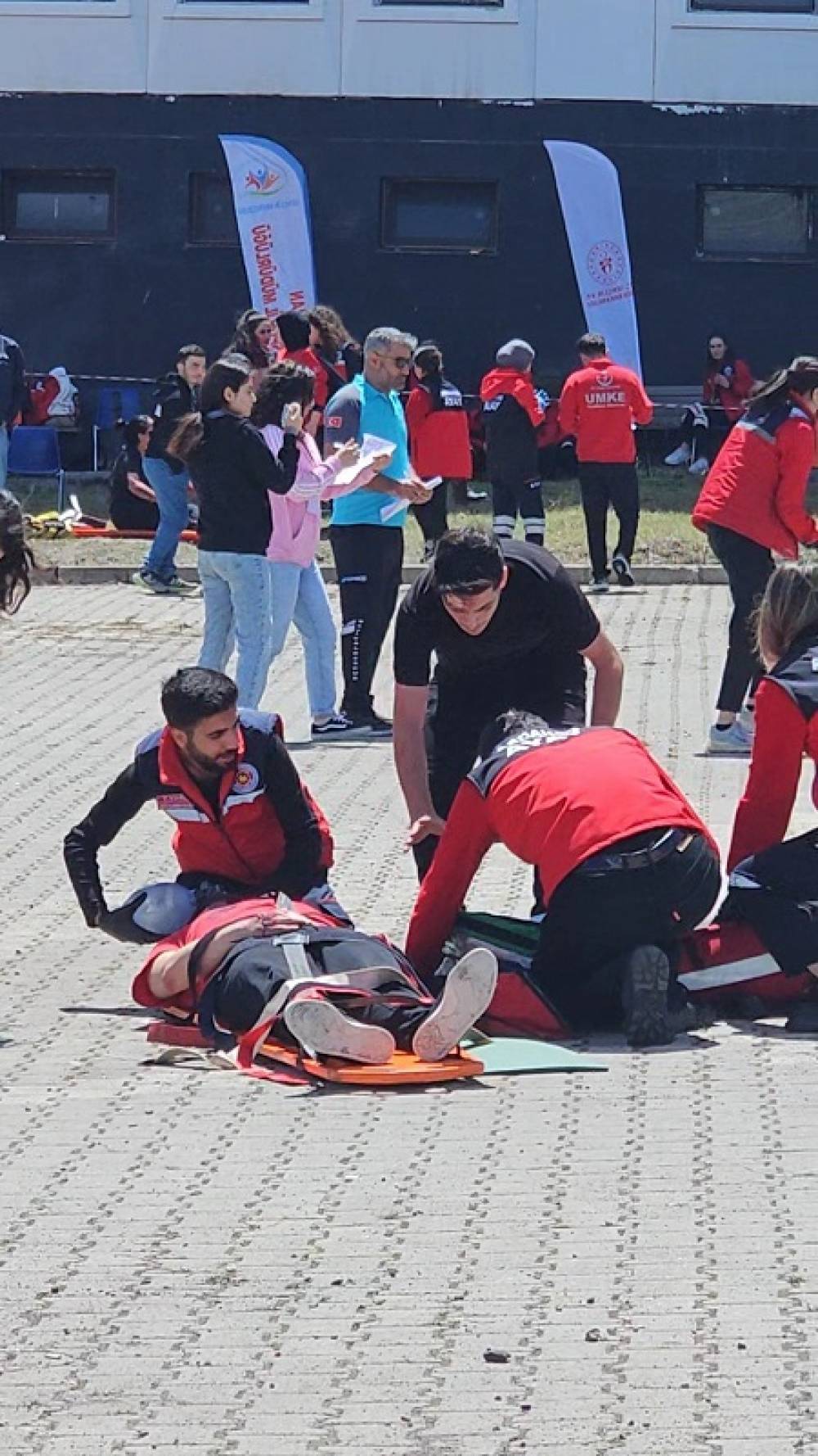 Çukurova Üniversitesi (ÇÜ) Öğrencileri Ulusal Afet Yönetim Tatbikatında Yer Aldı 