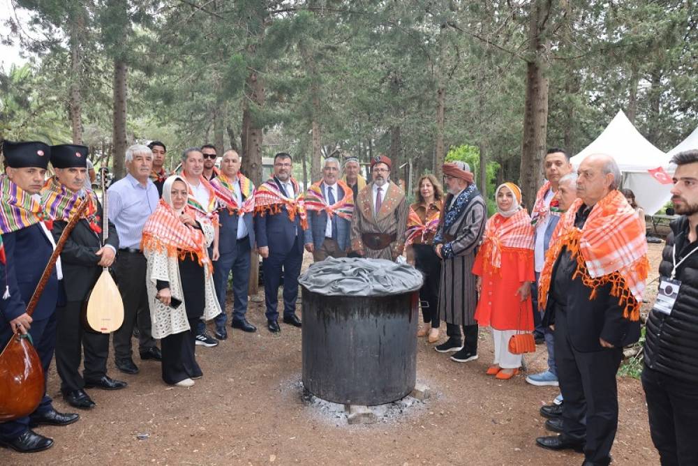 Gönül Coğrafyamız 1. Gençlik Toyu Çukurova Üniversitesinde Gerçekleştirildi