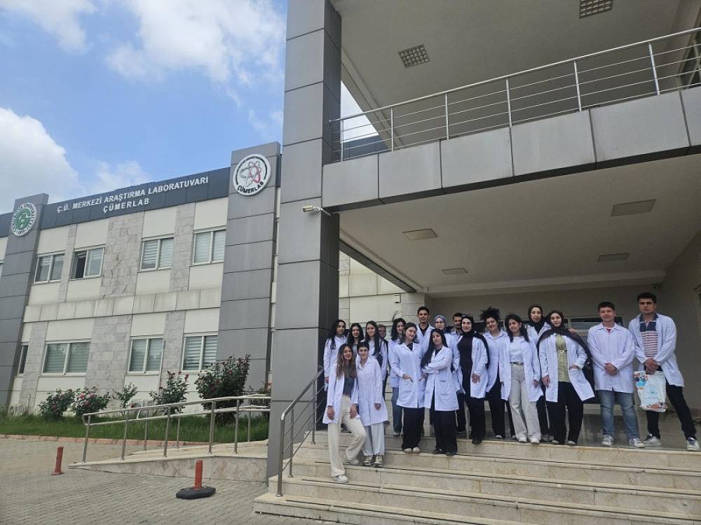 Çukurova Üniversitesi Merkezi Araştırma Laboratuvarı Leica STELLARIS Konfokal Mikroskop Sistemini Araştırmacıların Hizmetine Sundu
